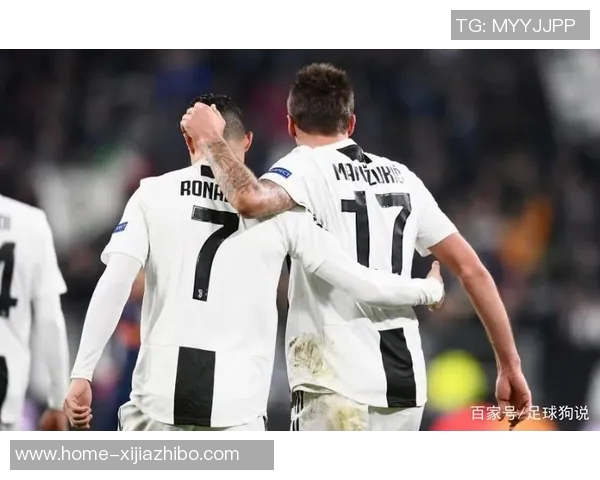 精彩足球踩单车技巧视频展示让你领略球场上的绝妙瞬间与精彩操作 精彩足球踩单车技巧视频展示让你领略球场上的绝妙瞬间与精彩操作