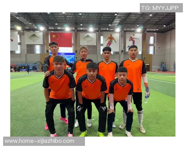 足球选手的成长之路从青训到职业生涯的挑战与辉煌