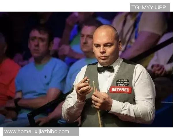 宾汉姆与艾伯顿的精彩对决谁将赢得胜利揭晓赛场背后的故事与秘密 宾汉姆与艾伯顿的精彩对决谁将赢得胜利揭晓赛场背后的故事与秘密